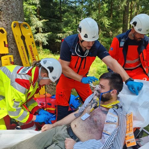 Nácvik zásahu Rotes kreuz a Feuerwehr